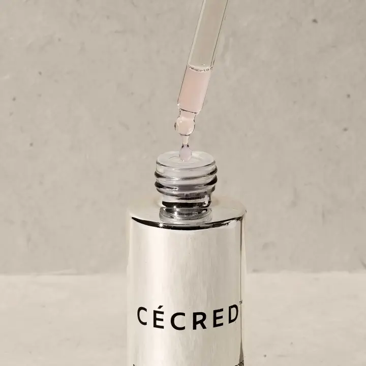 Cecred Restoring Hair and Edge Serum